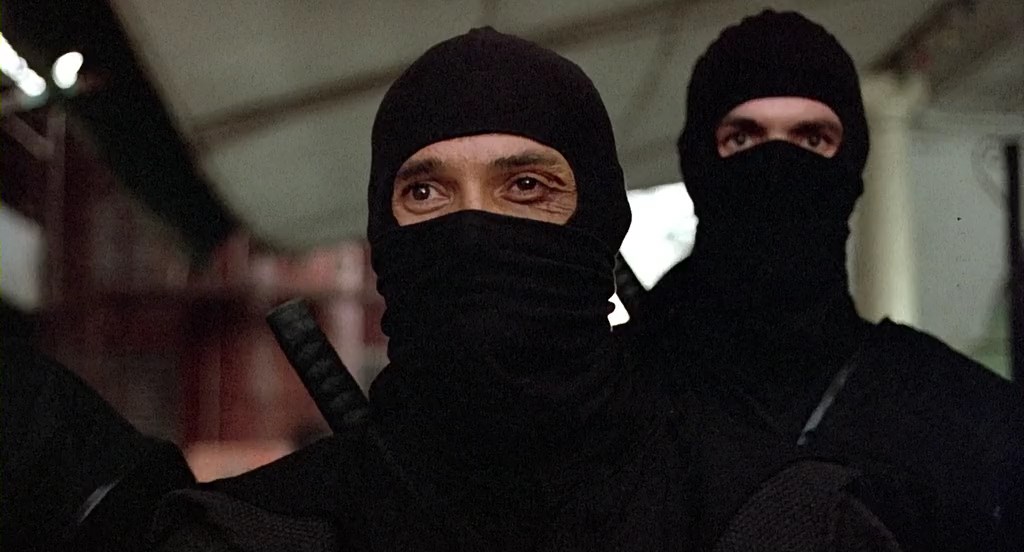 Американский ниндзя кровавая. Американский ниндзя / American Ninja (1985). Американский ниндзя 2.