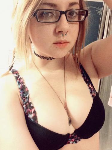 Chubby Reddit Selfie Teen