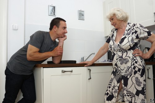 Norma, Rob - Fixing It Up